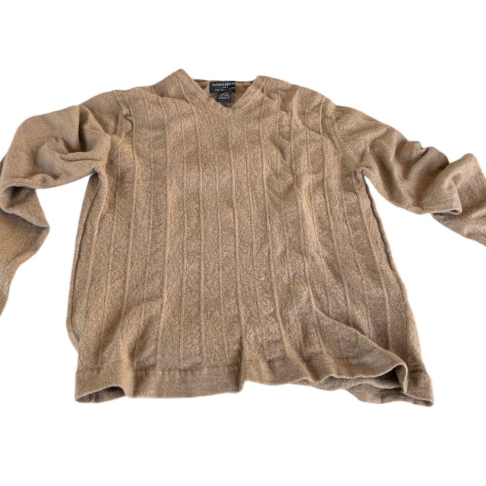 Banana republic 100% merino wool v-neck pullover